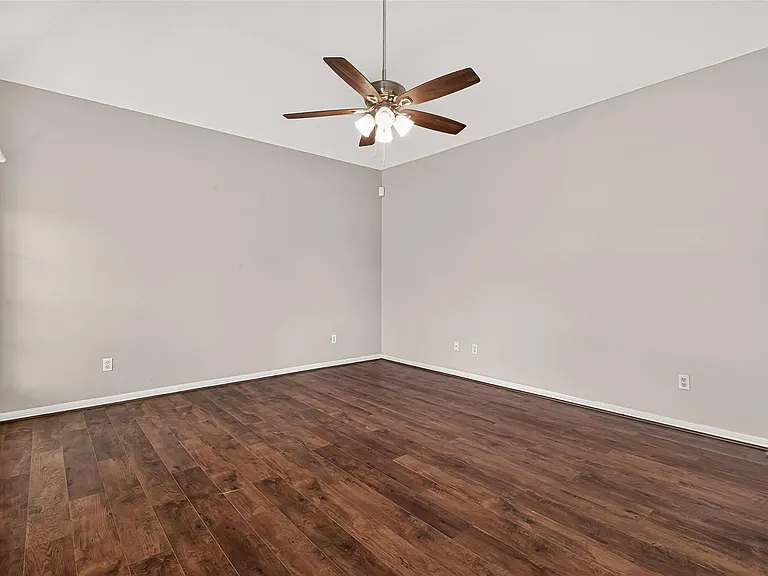 8503 Raybluff Ln — Photo 34