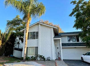 746 Hacienda Dr, Riverside, CA 92507