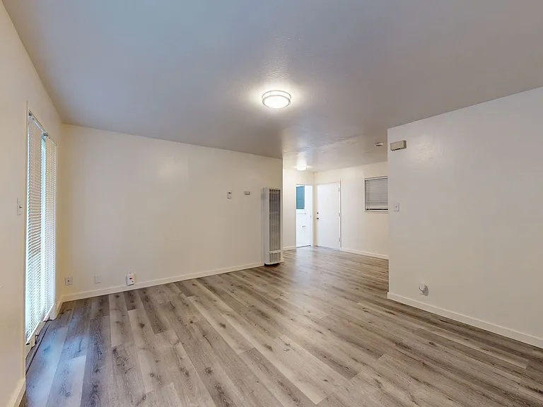 265 Vernon St — Photo 9