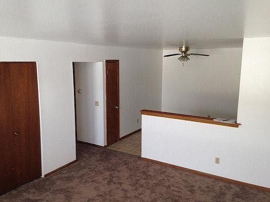 3rd image of 846 Kellogg Ave APT 5