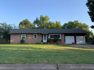 28 Summit Cir, Stillwater, OK 74075