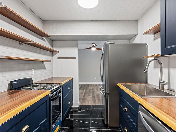 4th image of 2700 Oxford St N APT 101