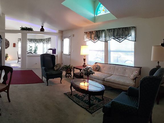 4th image of 1250 Kirby St #217