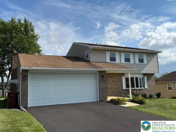 1717 Elmhurst Dr, Whitehall, PA 18052