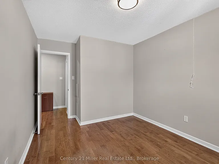 1162 Avondale Dr — Photo 14