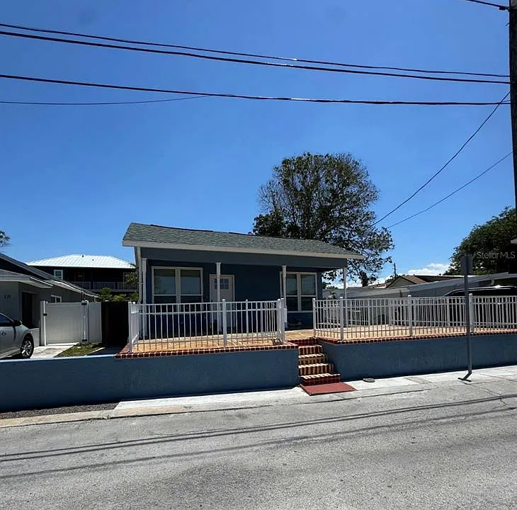 14 Mill St