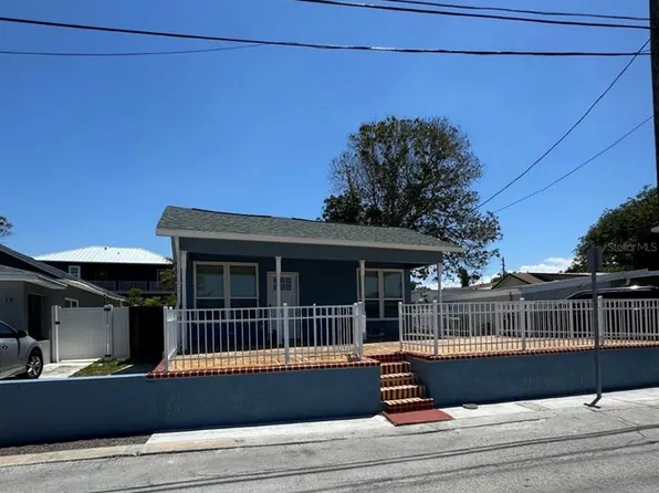 14 Mill St, Tarpon Springs, FL 34689