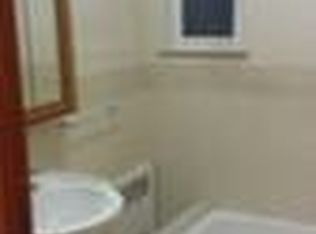 2331 33rd Rd, Astoria, NY 11106