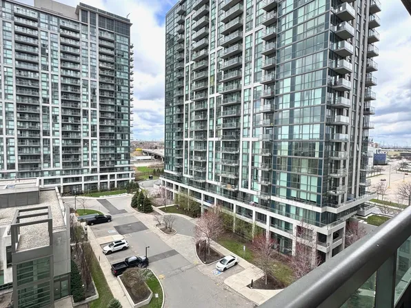 335 Rathburn Rd W, Mississauga, ON