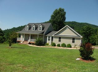 383 Valley Rd, Hardy, VA 24101
