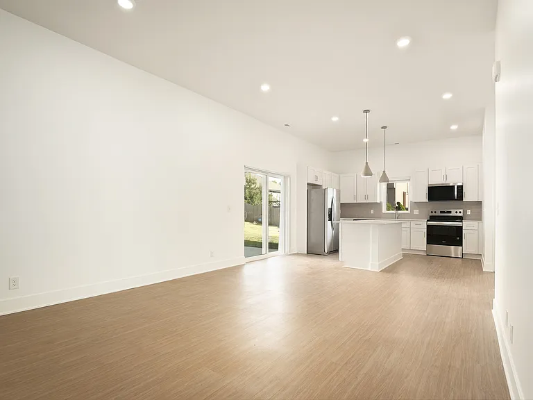 Motif - Living Kitchen