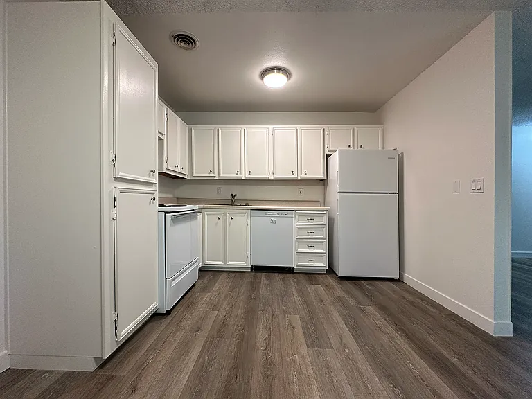 2536 SW Beaverton Hillsdale Hwy #2536 — Photo 9