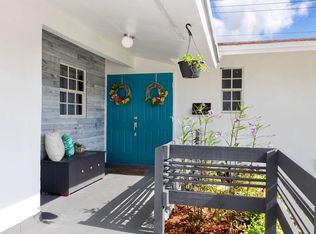 16220 SW 98th Ct, Miami, FL 33157