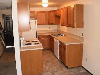 3rd image of 3021 A To 3021 D Bridgeport Way W