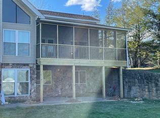 21 Chemar Dr, Hurricane, WV 25526
