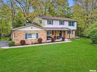 1322 W Treeline Ct, Dunlap, IL 61525