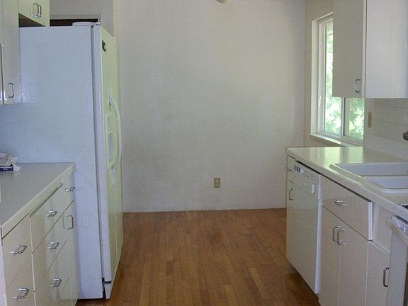 5th image of 12266 Densmore Ave N