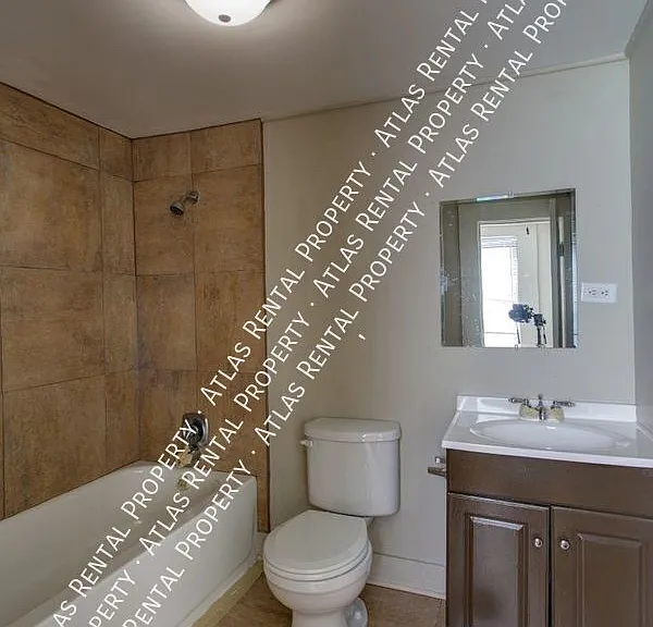 2229 3rd St NE — Photo 13