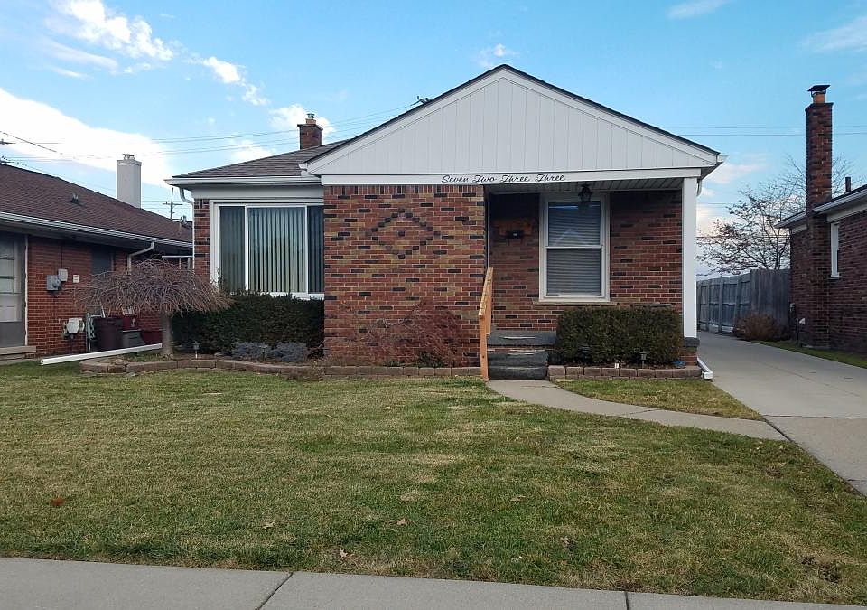 1st image of 7233 Helen St