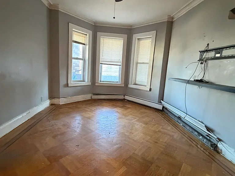 63 Wade St #2 — Photo 4
