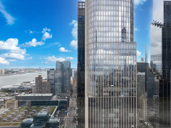 15 Hudson Yards image 19 of 35