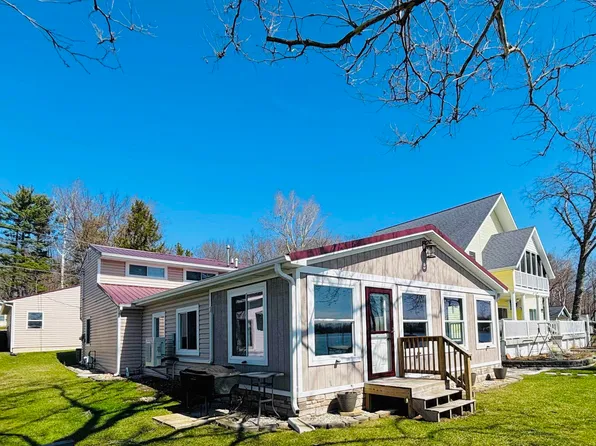 1770 E Poplar Rd, Columbia City, IN 46725