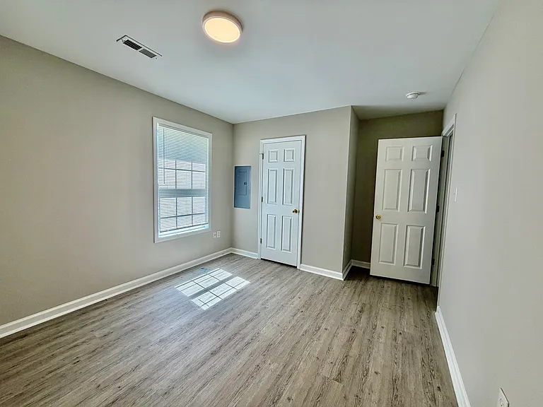 602 Winston Cir — Photo 10