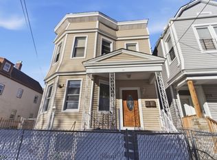 383 21St St, Irvington, NJ