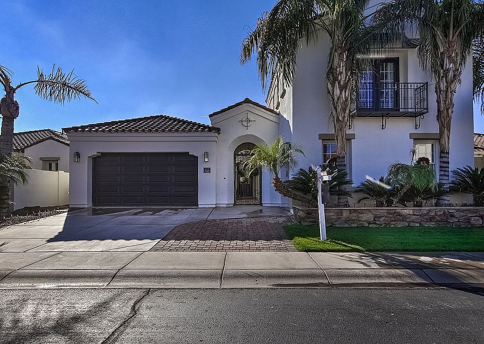 1st image of 2321 E Azalea Dr