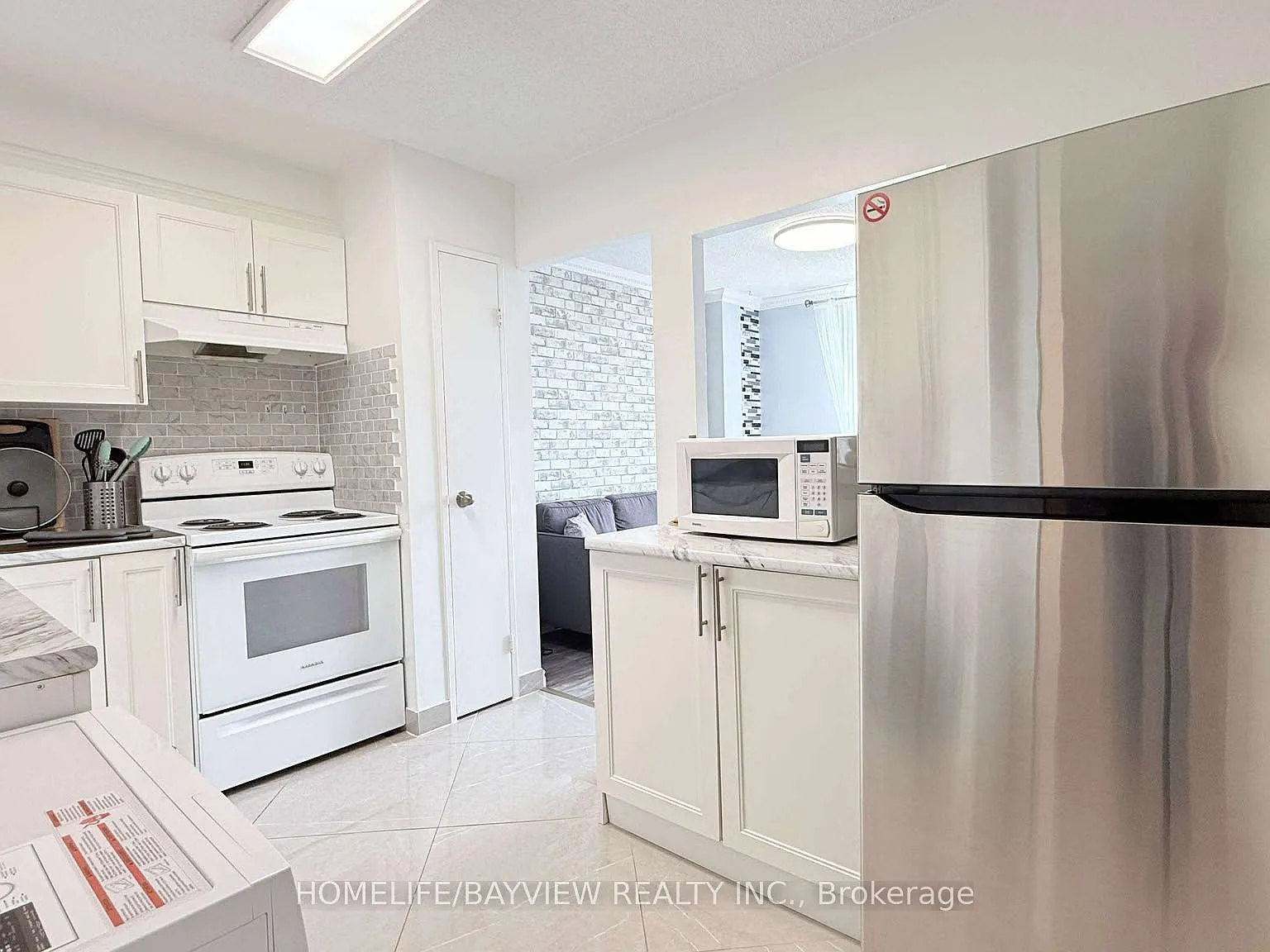 3 bed, $2,700 — Photo 4