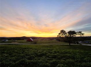 11112 Centerpoint Church Rd, Prairie Grove, AR 72753