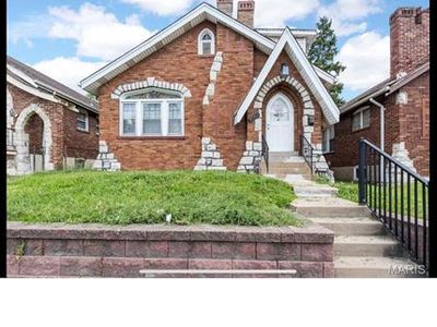 7063 W Florissant Ave, Saint Louis, MO, 63136