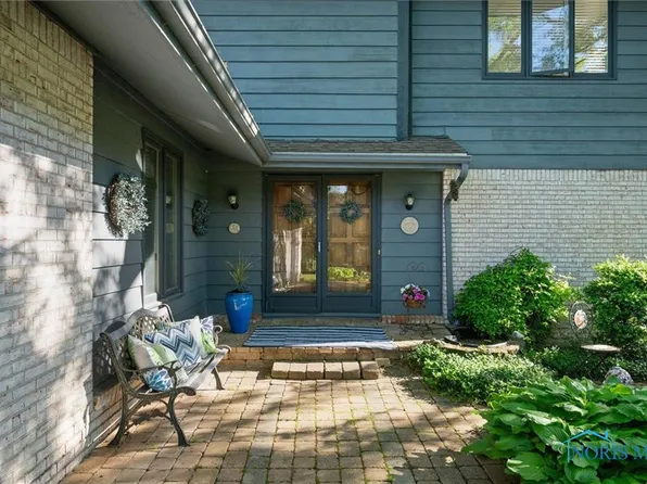 2944 Plumbrook Dr, Maumee, OH 43537