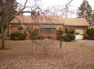 7861 E Greenfield Rd, Lansing, MI 48917