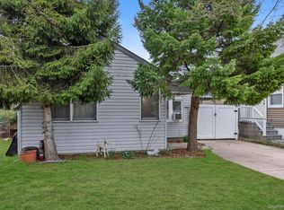 3151 4th St, Oceanside, NY 11572