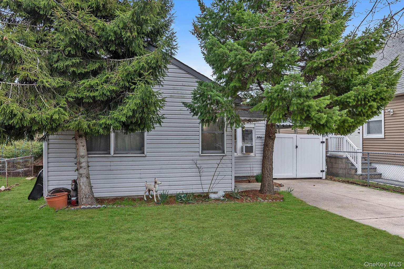 3151 4th Street photo 1