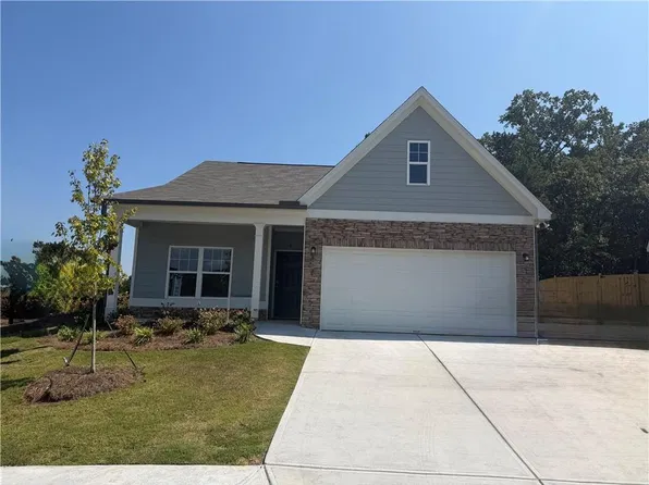 9 Cedar Hill Dr, Dallas, GA 30132