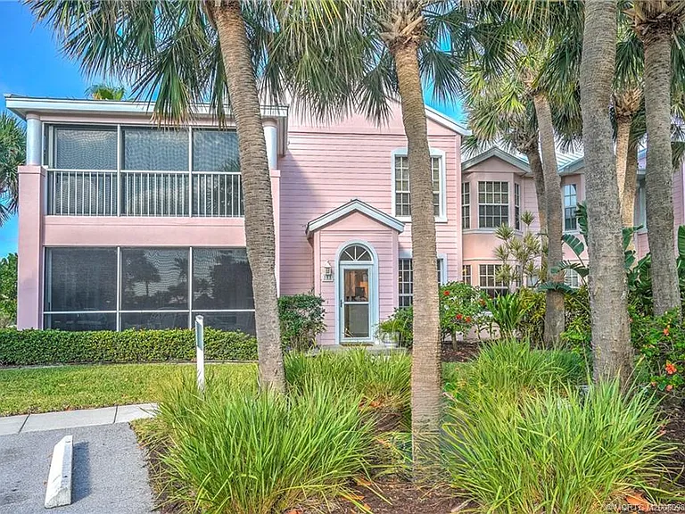 411 NE Plantation Rd #511 — Photo 5