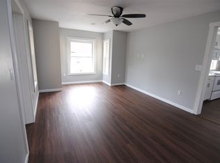 6 Baker St APT B, Hudson, NH 03051