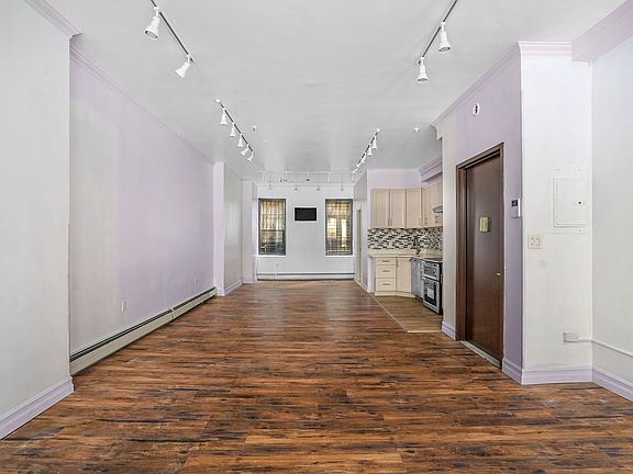 4th image of 257 7th Ave APT 1