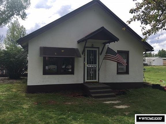 2nd image of 710 N Burritt Ave