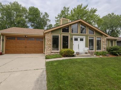7046 West Evans DRIVE, Franklin, WI, 53132