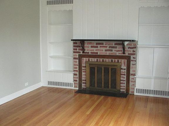 2nd image of 1907 N 75th Ave