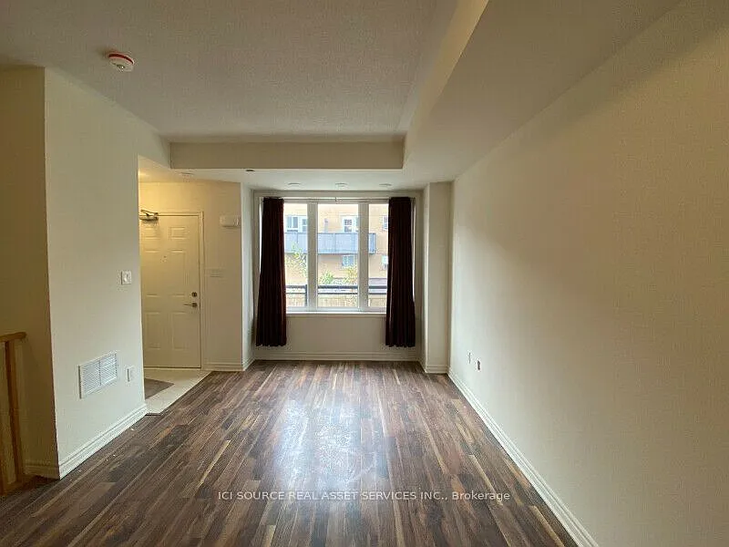 3 bed, $3,250 — Photo 2
