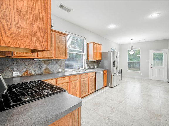 5th image of 16119 Barngate Ct