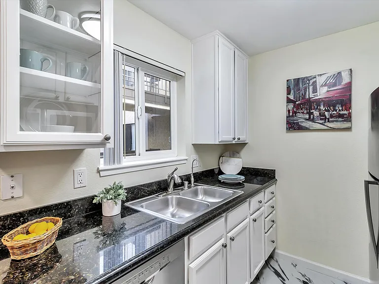 880 E Fremont Ave #722 — Photo 7
