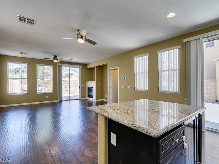 5928 Attavilla Dr — Photo 28