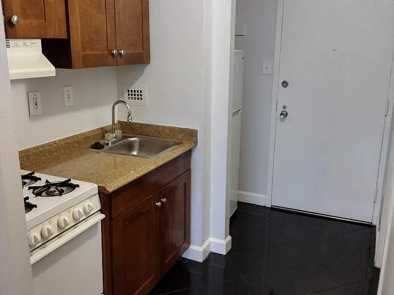 5500 Friendship Blvd #1805 — Photo 7