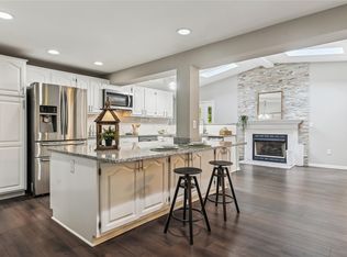 8847 Woodlawn Way, Springfield, VA 22153