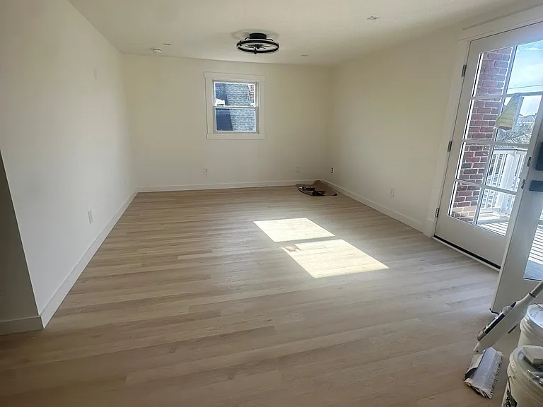 557 E Hudson St #2 — Photo 3